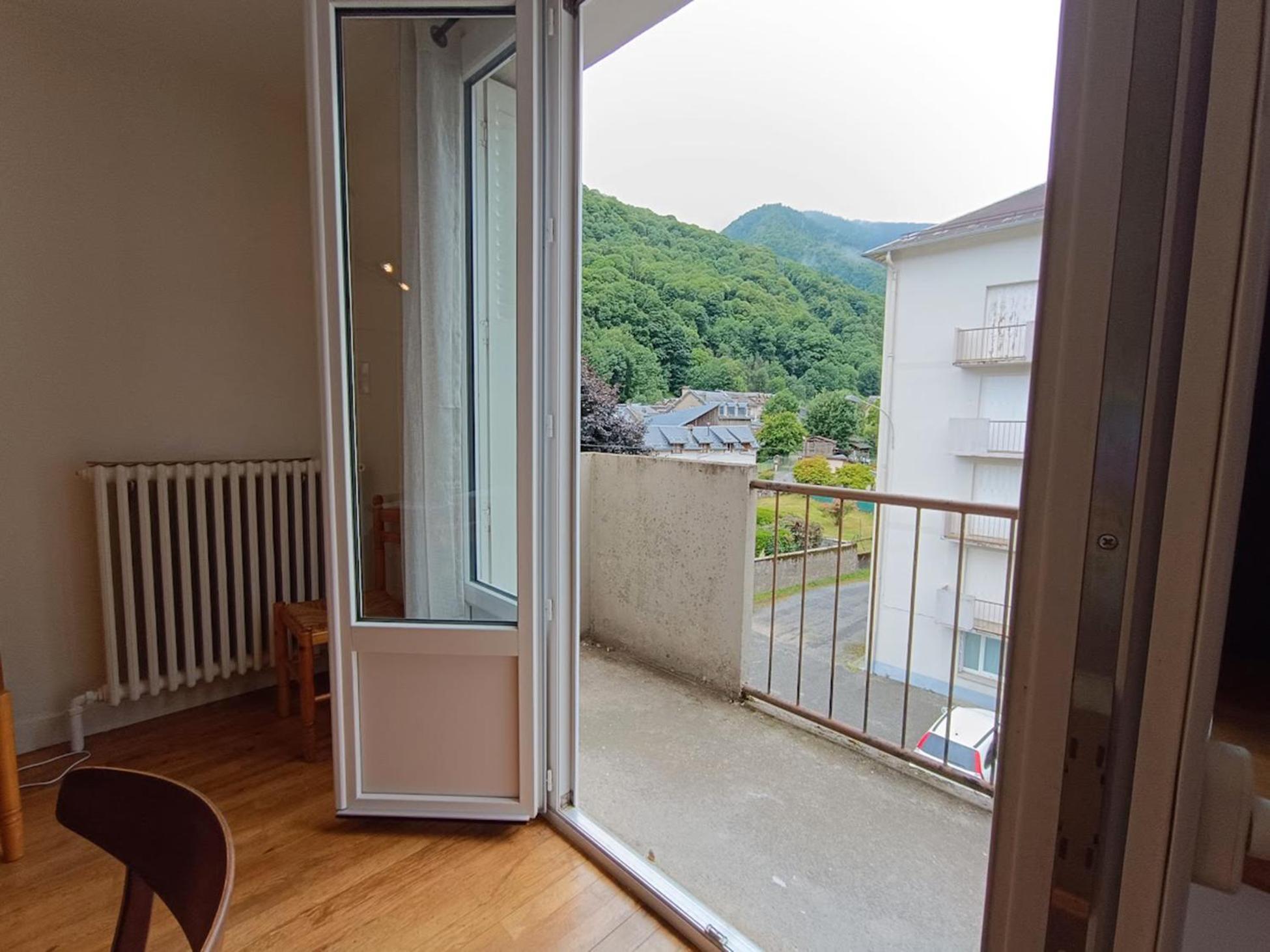 L'Appart Du Maupas, T3, Wifi, Parking Bagneres-de-Luchon Ngoại thất bức ảnh