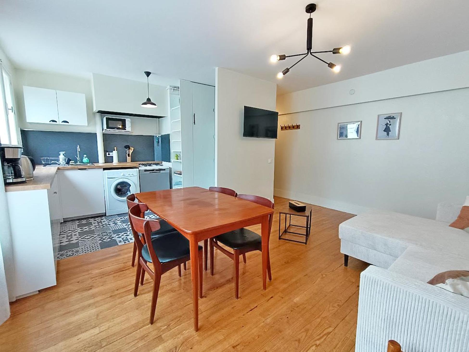 L'Appart Du Maupas, T3, Wifi, Parking Bagneres-de-Luchon Ngoại thất bức ảnh