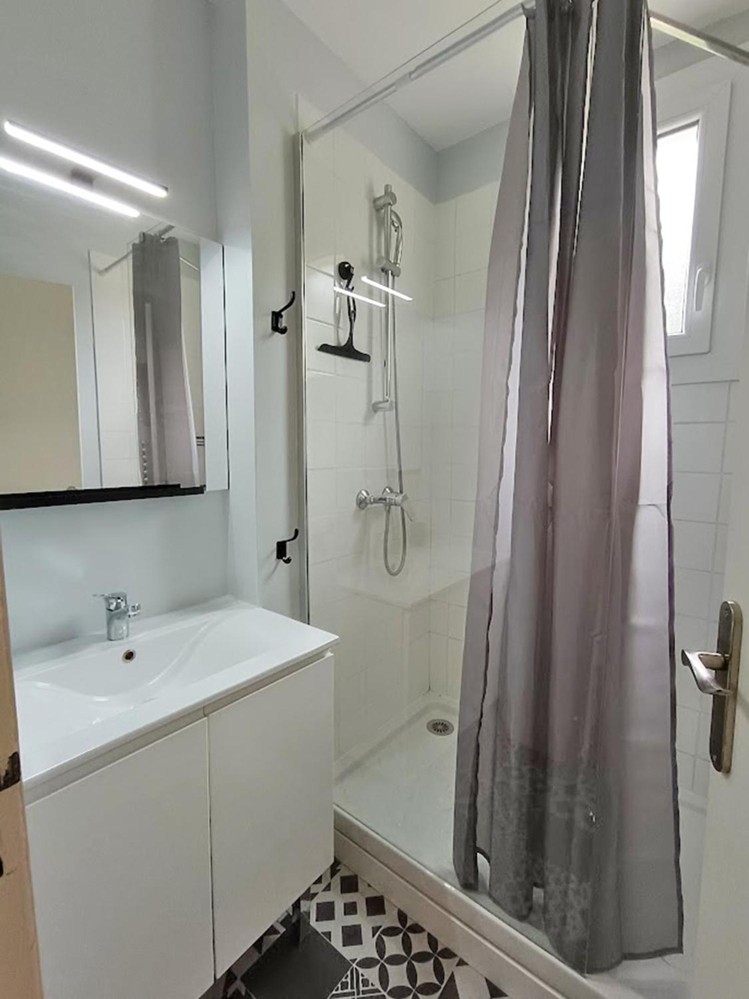 L'Appart Du Maupas, T3, Wifi, Parking Bagneres-de-Luchon Ngoại thất bức ảnh